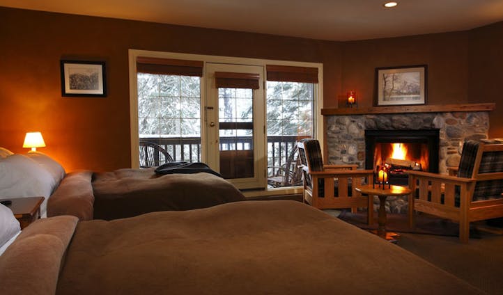 The cosy rooms at Emerald Lake Lodge