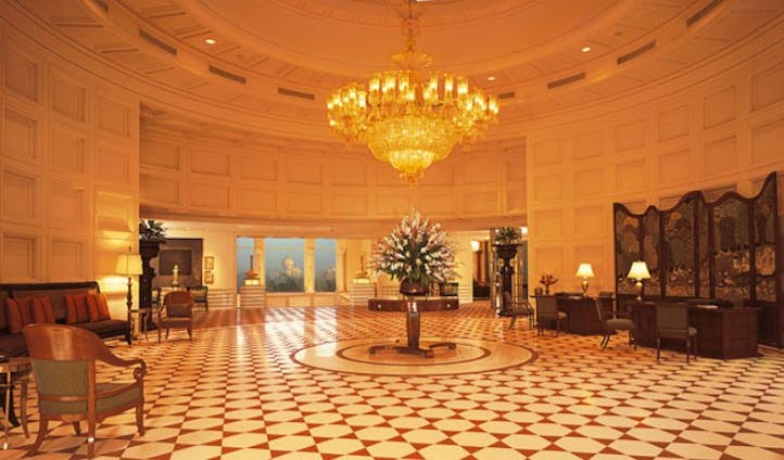 The domed lobby at Amarvillas, Agra, India