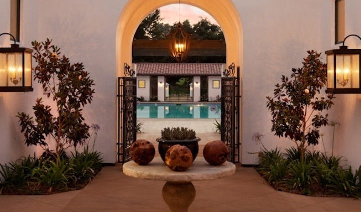 The courtyard and pool at Ojai Valley Inn and Spa