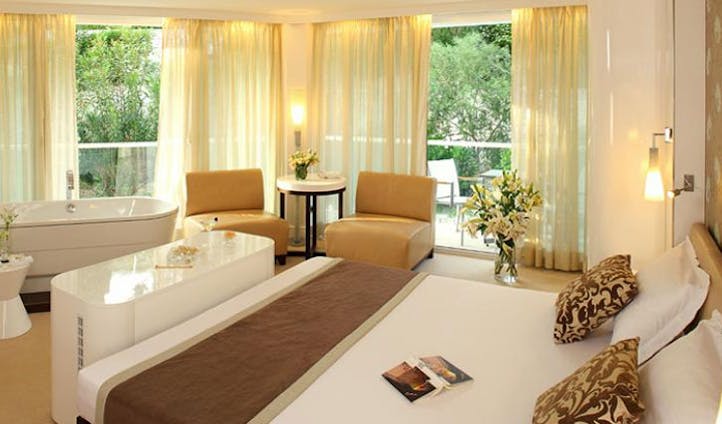 Luxury garden suite at the Amfora Resort