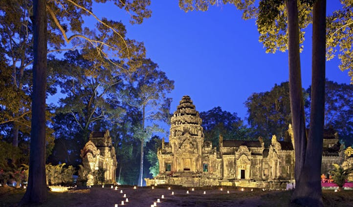 Dine amongst the idyllic sights of Angkor Wat