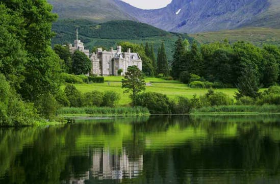 Inverlochy Castle and lake