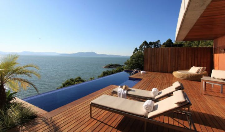 Private plunge pool in Florianopolis