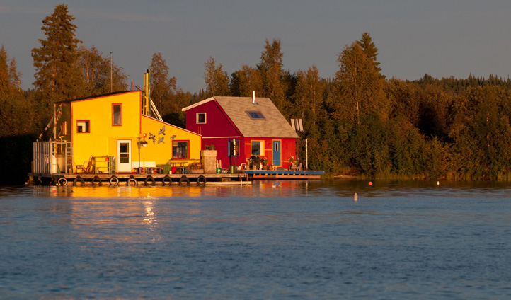 Yellowknife Floating B&B | Luxury Hotels In Canada | Black Tomato