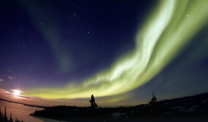 A spectacular aurora over the NWT, Canada