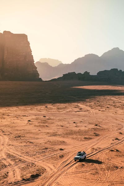 Driving through Wadi Rum, luxury travel Jordan