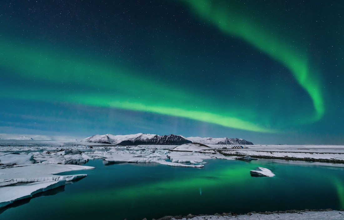 When to see the northern lights in Iceland