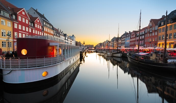 Luxury Honeymoon in Nyhavn