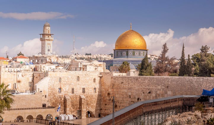 Shalom Israel Tours Deluxe Tour Experience 