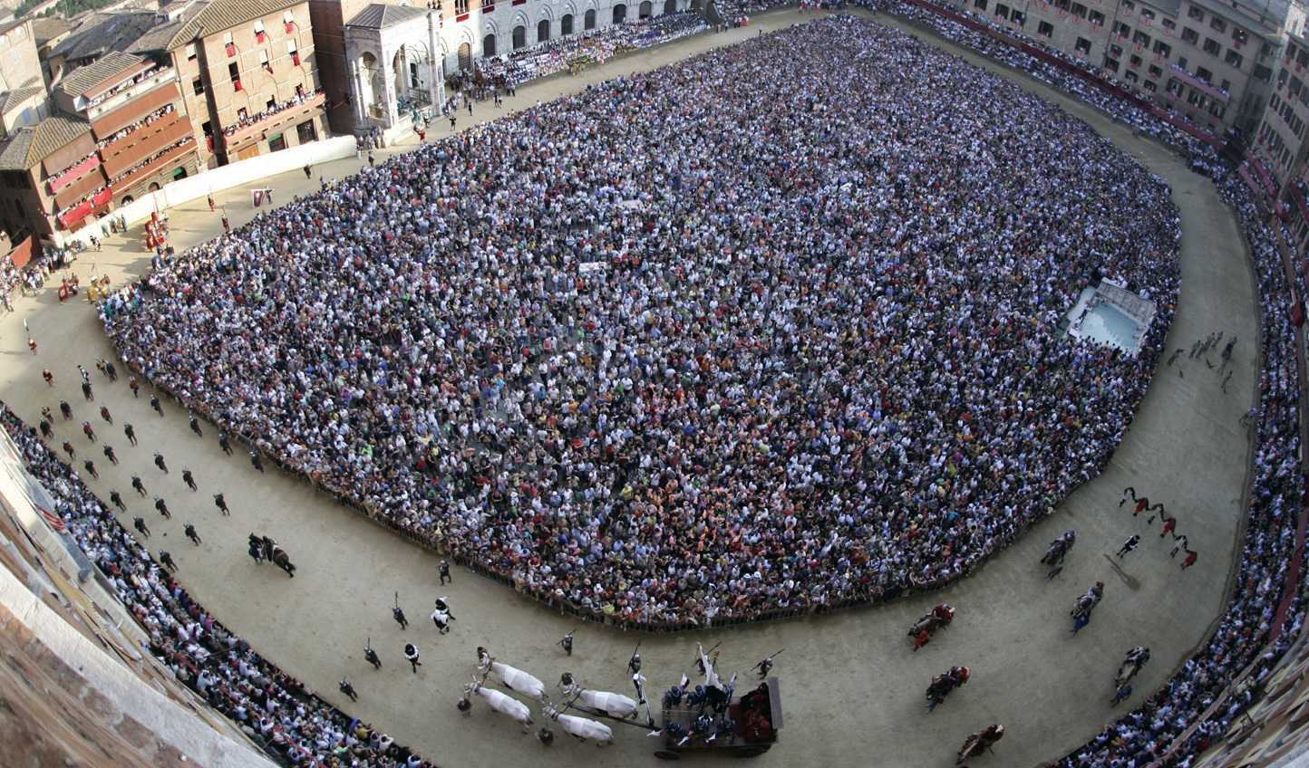 Siena outlets Palio