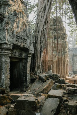 jungle temple Angkor Wat, Luxury Vacations Cambodia