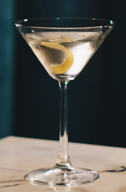 Martini masterclass for James Bond in the press