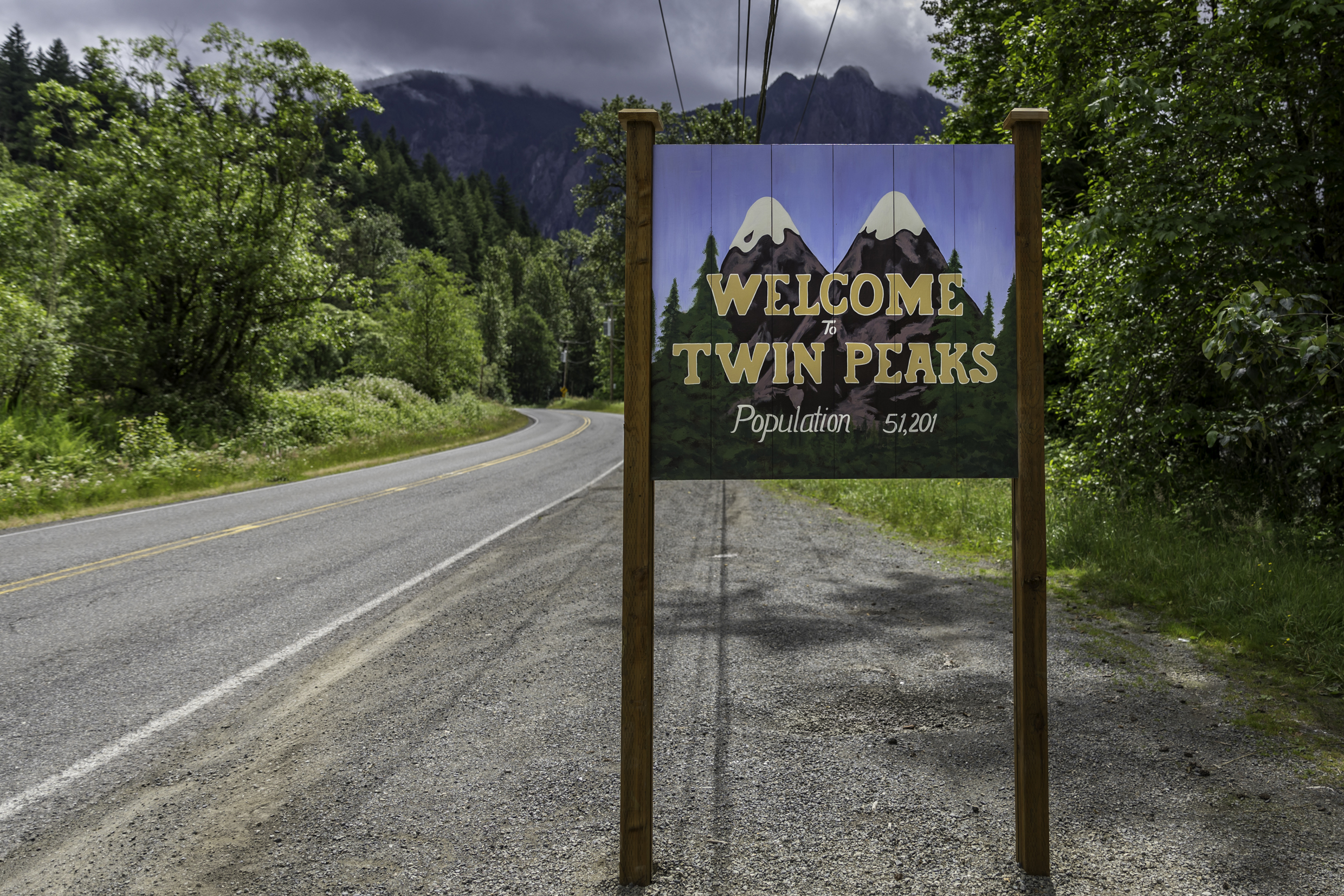 ツイン・ピークスの歩き方　　WELCOME TO TWIN PEAKS Welcome to TWIN PEAKS―ツイン・ピークスの歩き方 : Amazon.it